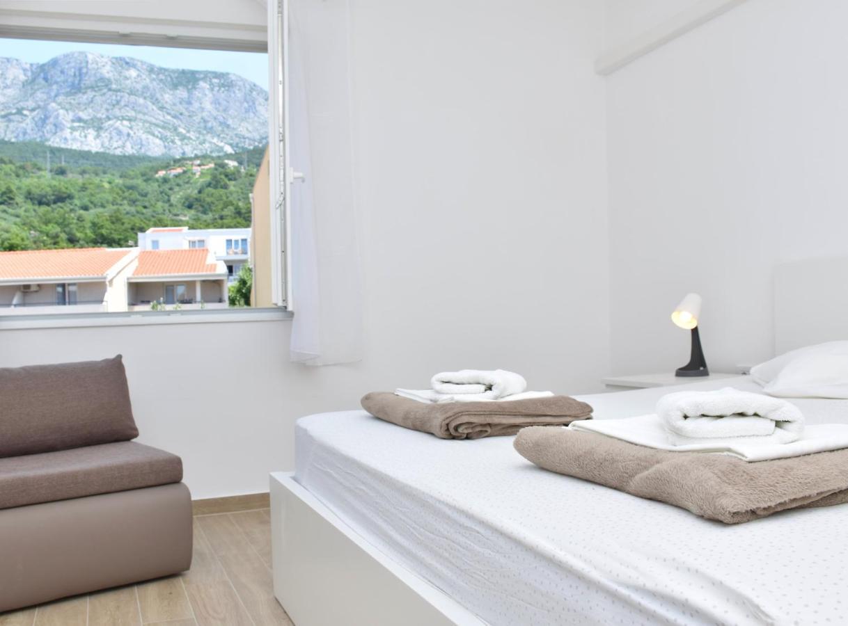 Apartments Despot Tucepi Bagian luar foto